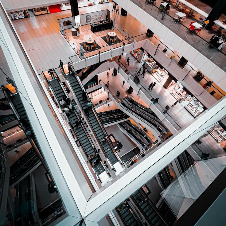 Family-friendly shopping and daily life in Italy